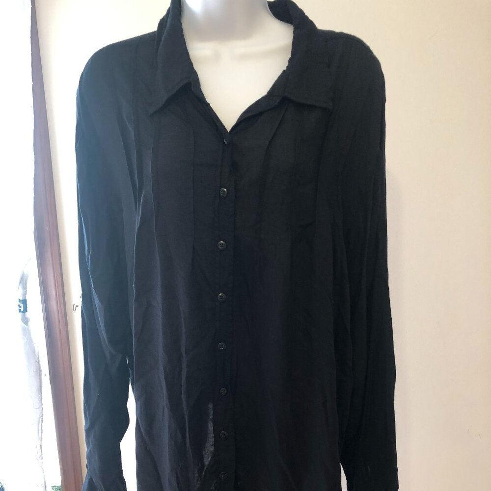 Company One Woman - Long Sleeve Black Button Down Shirt - Size 2X